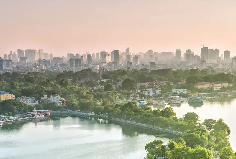 Green Urban Development: learning from inspiring examples of implementation